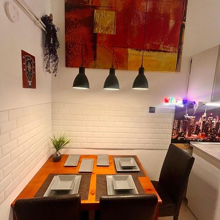 Ferienwohnung Ernesto 17 With Free Parking Possibility Budapest Exterior foto